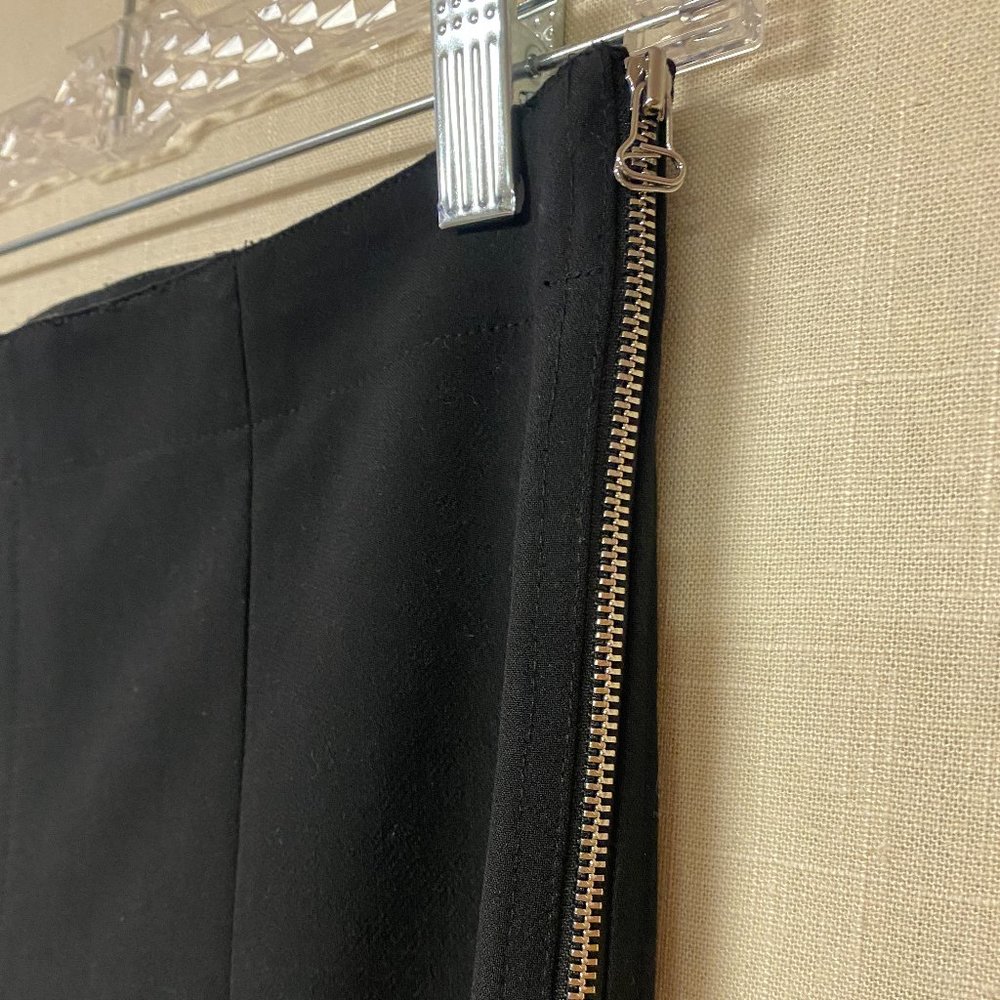 EUC Elizabeth & James Eddine Black High-Waist Skinny Zip-cuff Ponte Pants Size 2 - Picture 6 of 9